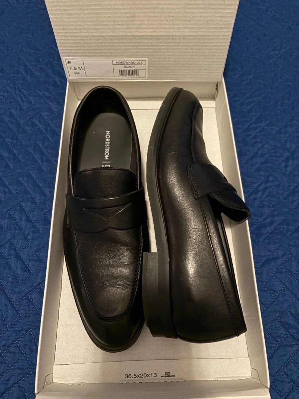 Nordstrom 7.5 black dress shoes Excellent condition